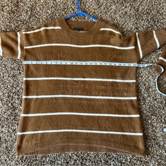 Staccato | Soft Striped Sweater - Picture 6 of 7